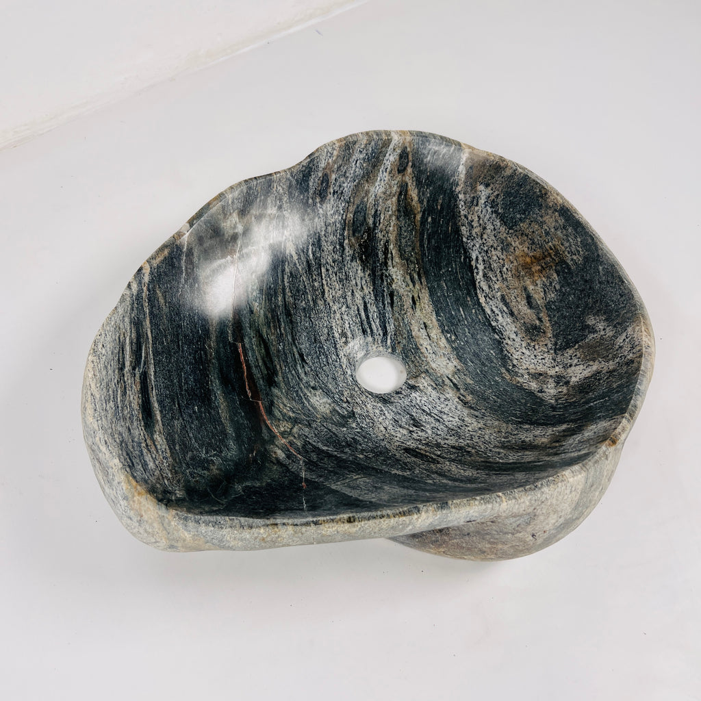 Black Streaked River Stone Sink