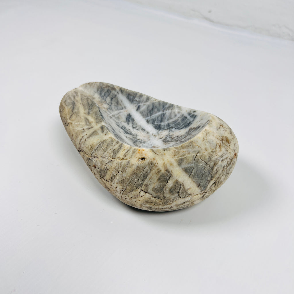 River Stone Grey Webbed Ash Tray