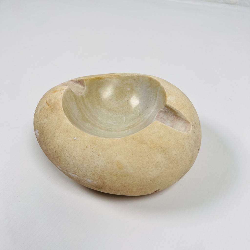 River Stone Eggshell Swirled Ash Tray