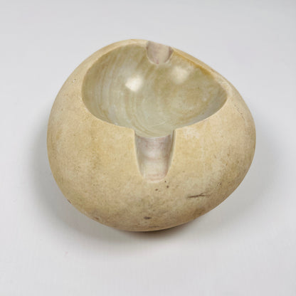 Eggshell Swirled Ash Tray - River Stone