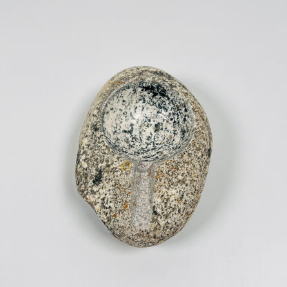 Grain Spotted Ash Tray - River Stone