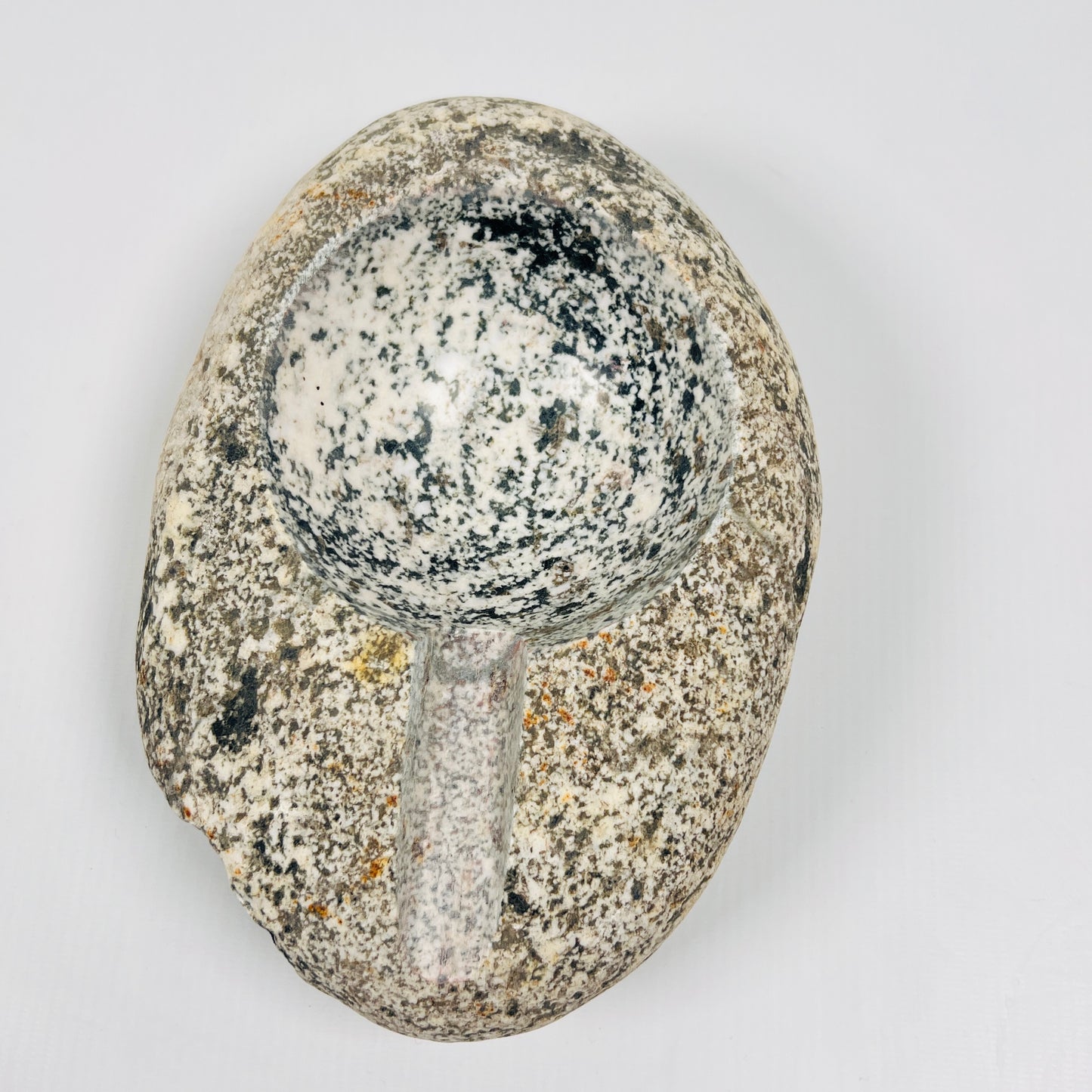 Grain Spotted Ash Tray - River Stone