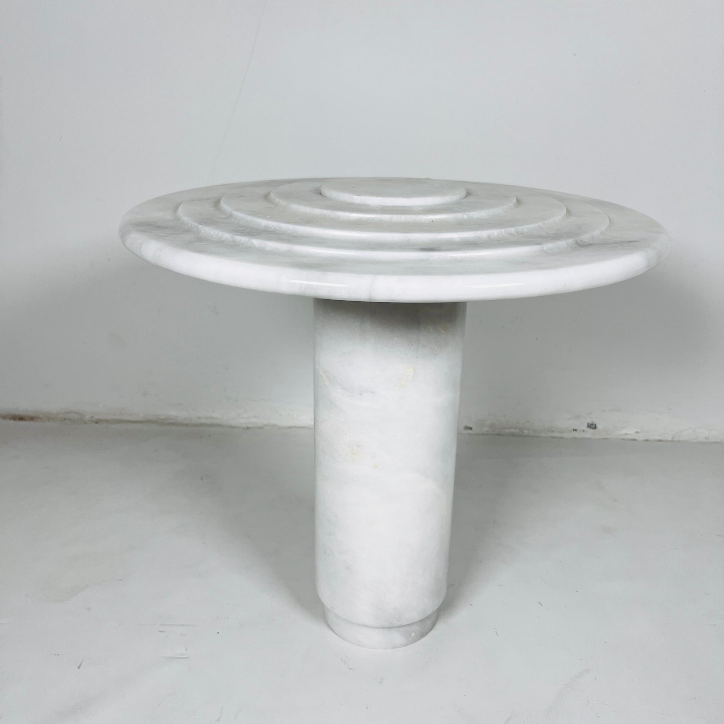 Concentric Table Lamp - Gray
