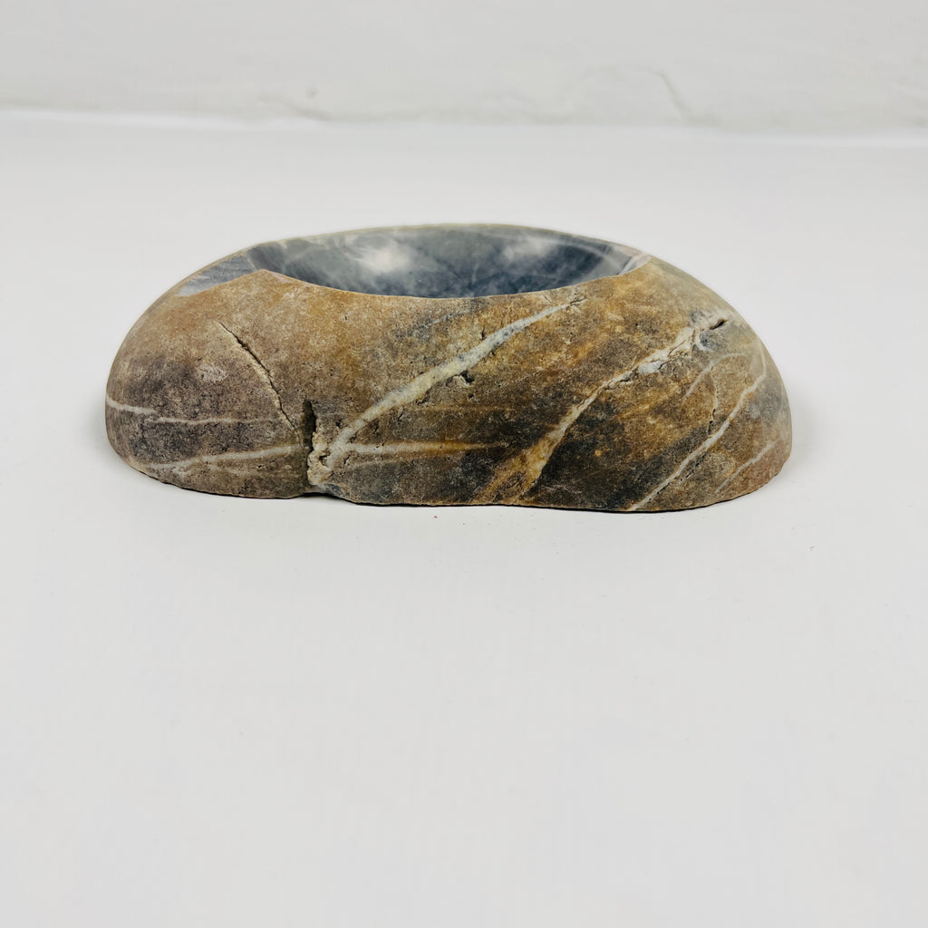 River Stone Water Ringed Ash Tray