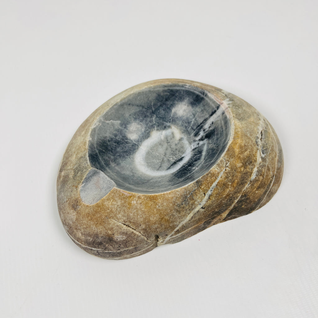 River Stone Water Ringed Ash Tray