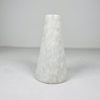 Funnel Vase - Cheetah White