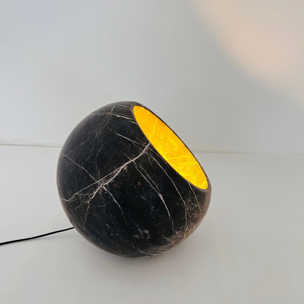 Semi Spherical Black with White Veins Table Lamp