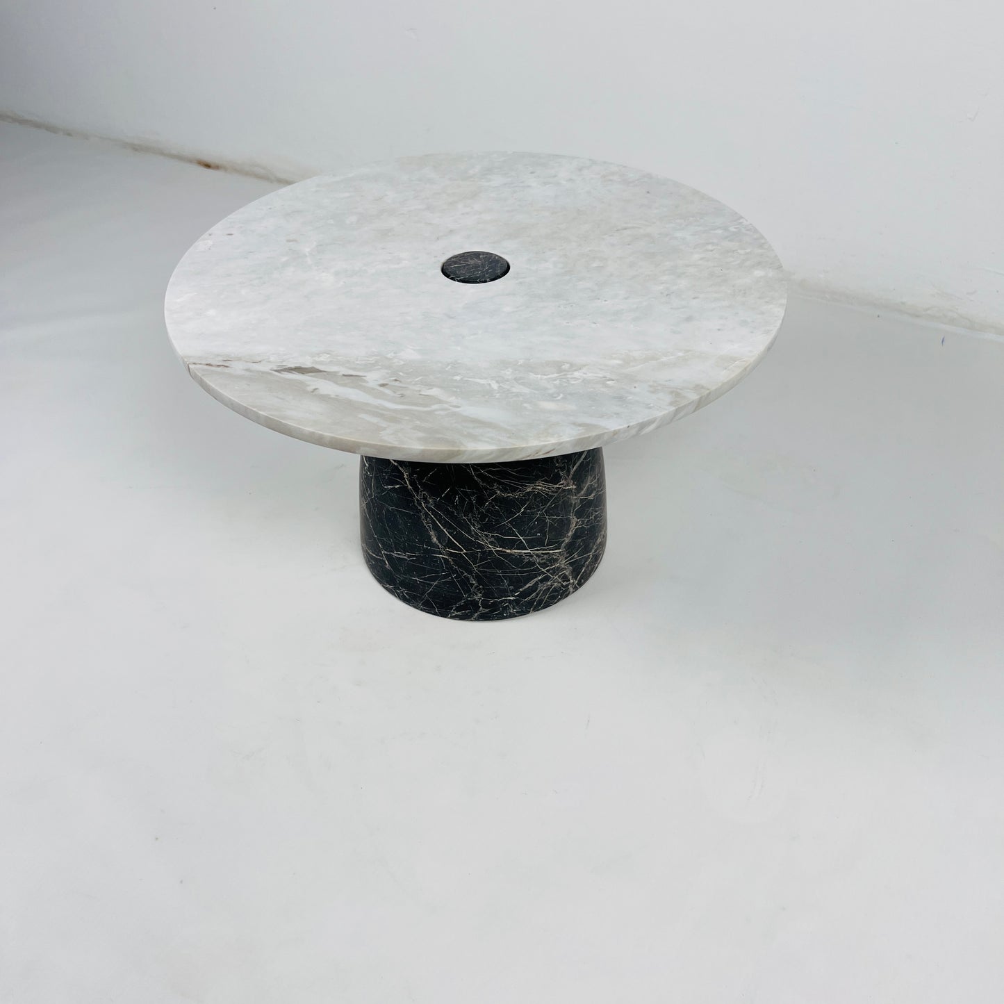 Marble Dessert Stand - Black & Gray