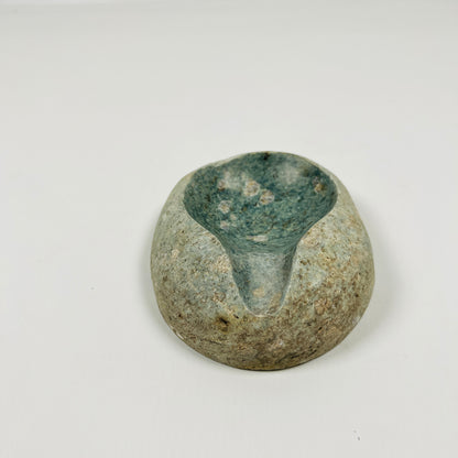 Emerald Green Tainted Ash Tray - River Stone