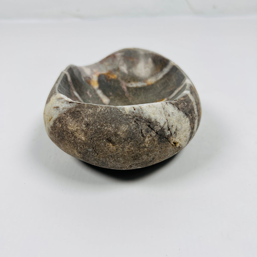 River Stone Grey White Striped Ash Tray