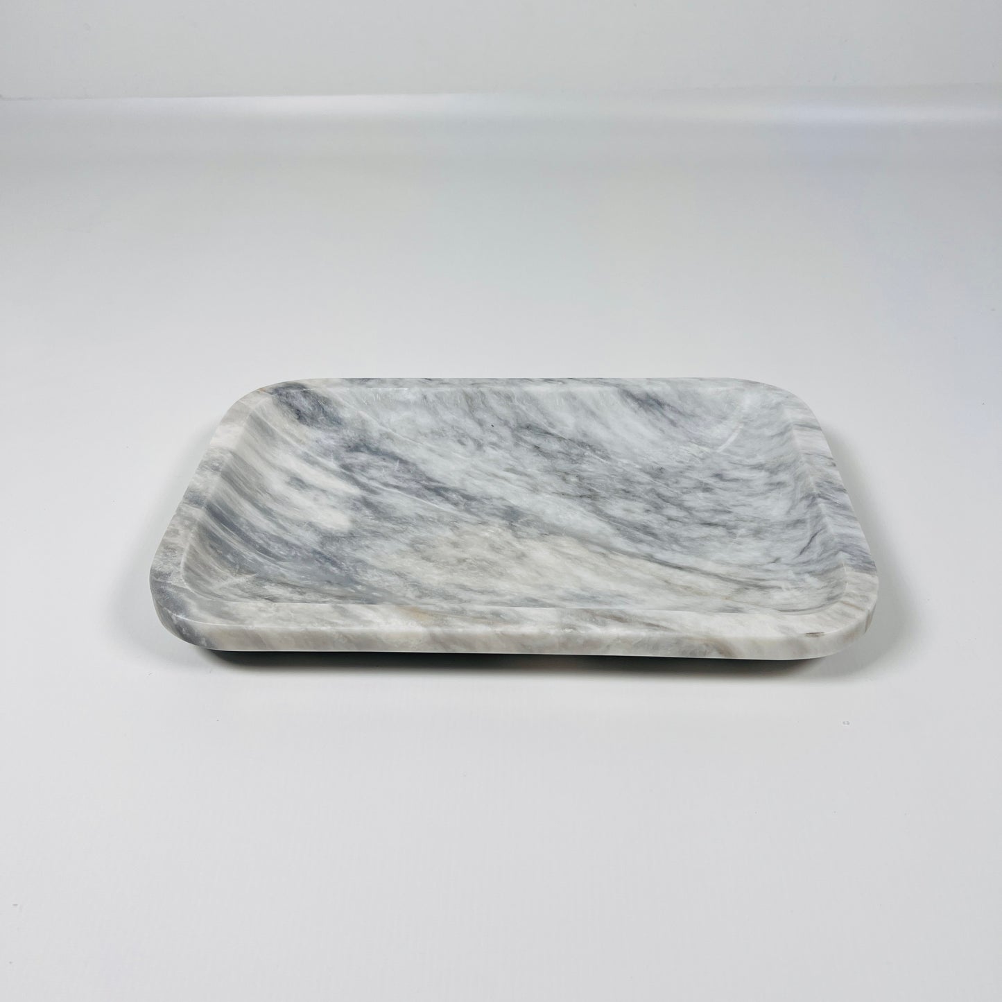 Refined Ridge Tray