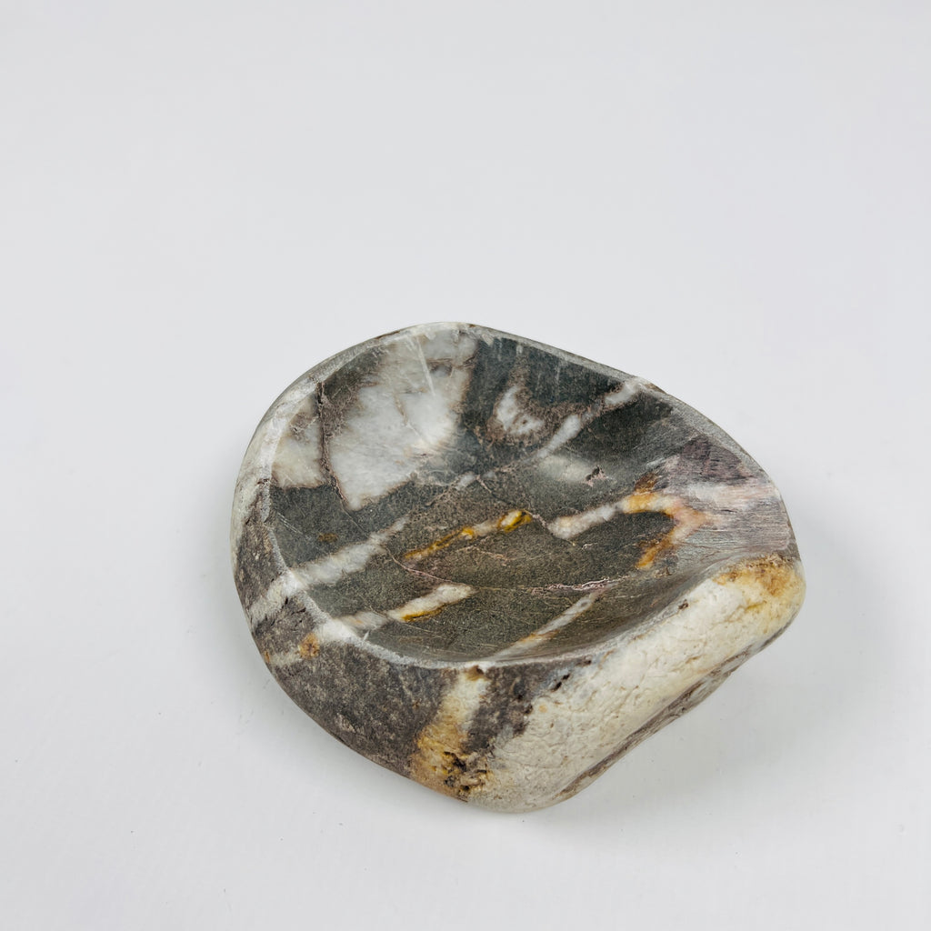 River Stone Grey White Striped Ash Tray