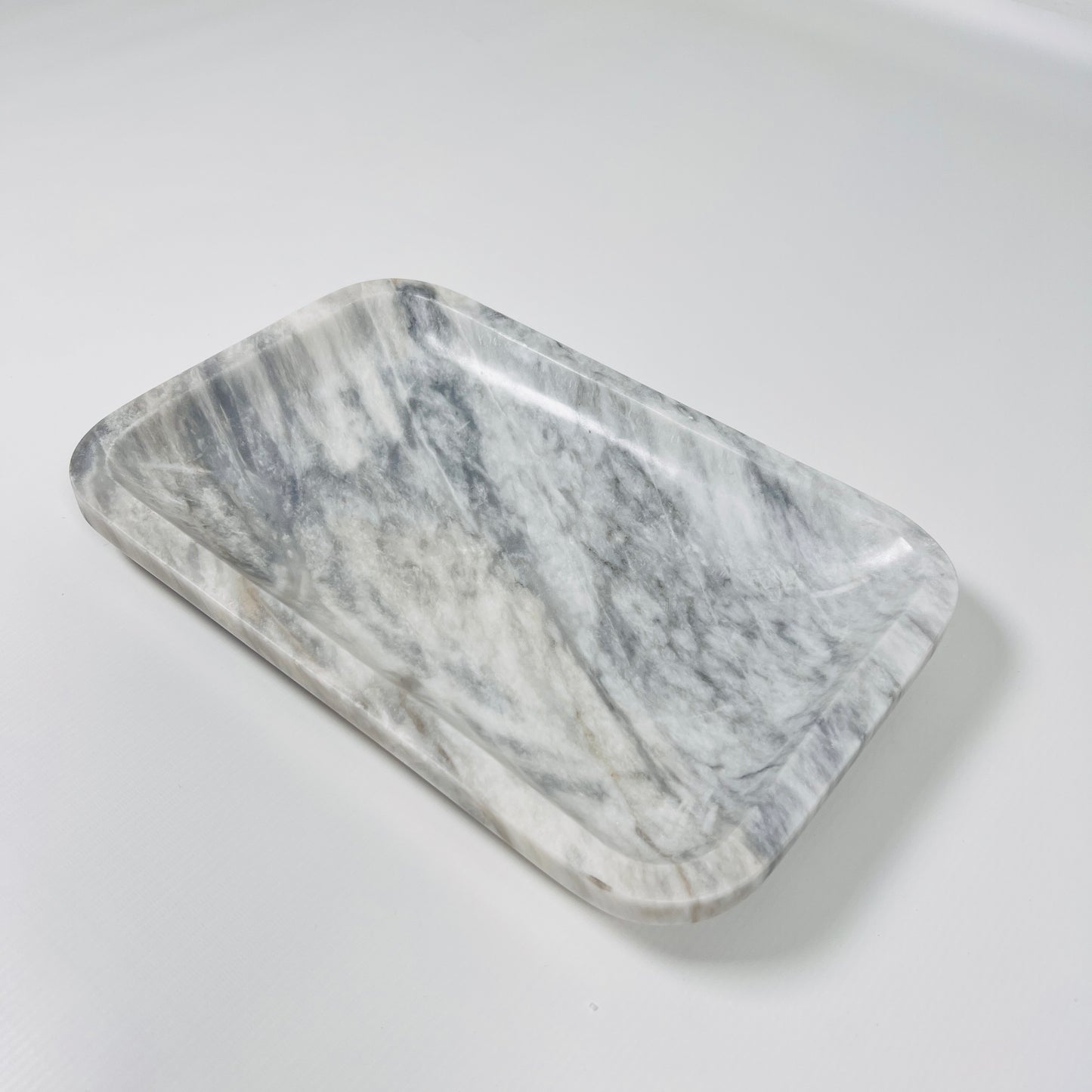 Refined Ridge Tray