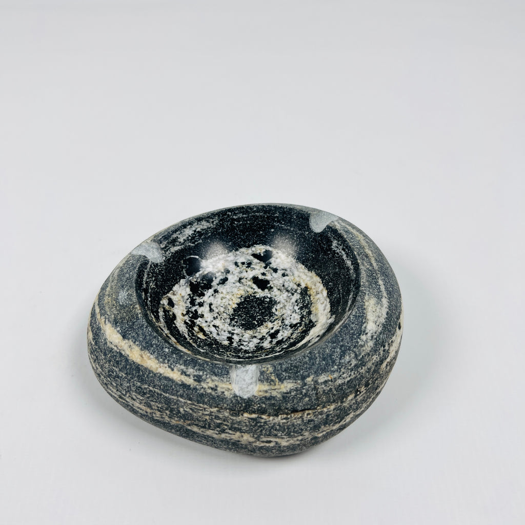 River Stone Zebra Swirls Ash Tray