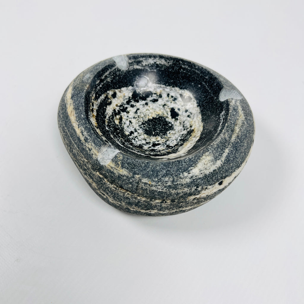 River Stone Zebra Swirls Ash Tray