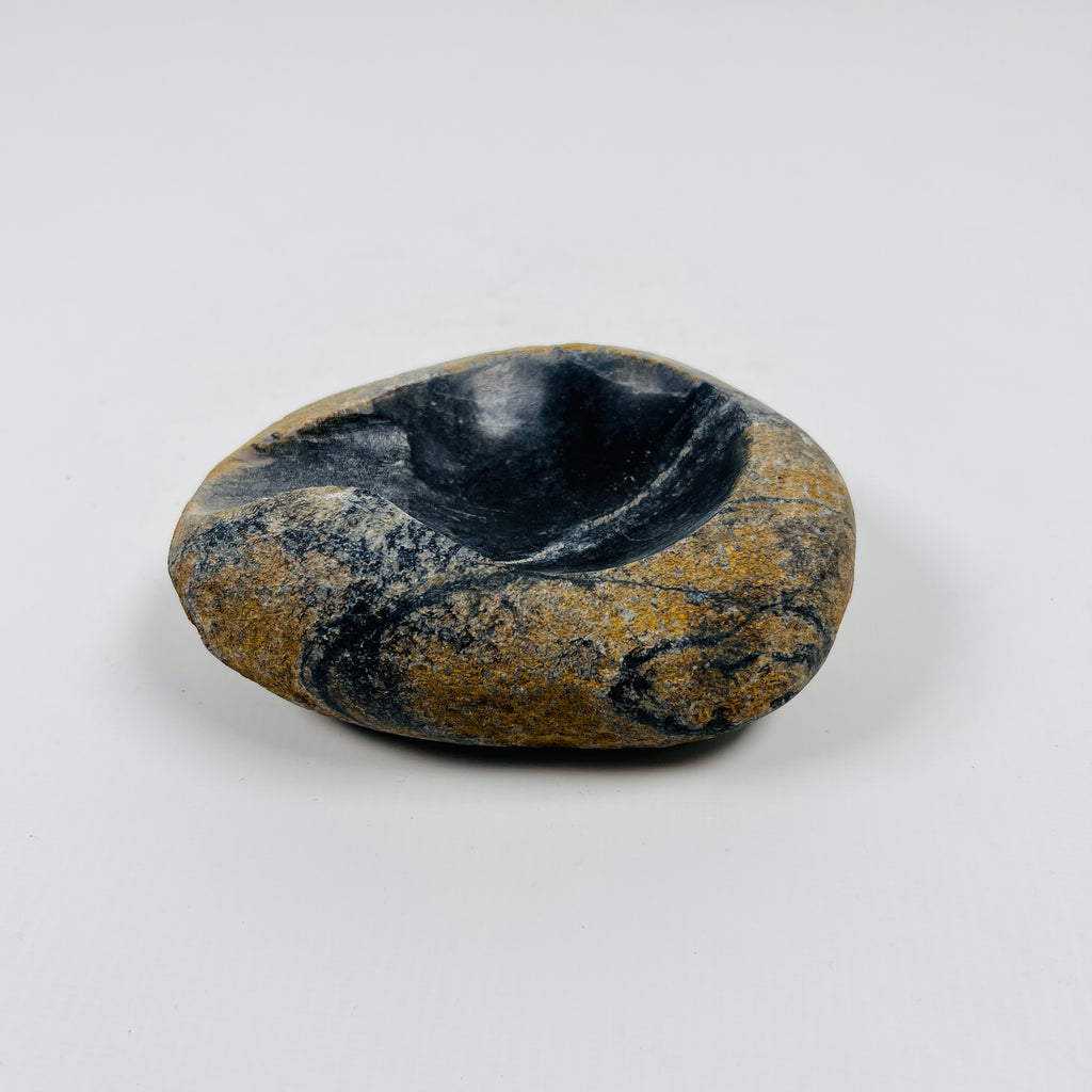 River Stone Midnight Streaked Ash Tray