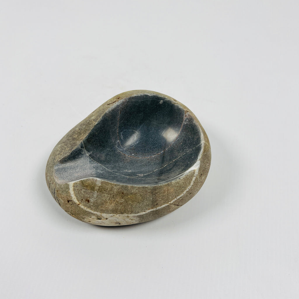 River Stone Dark Grey Lined Ash Tray