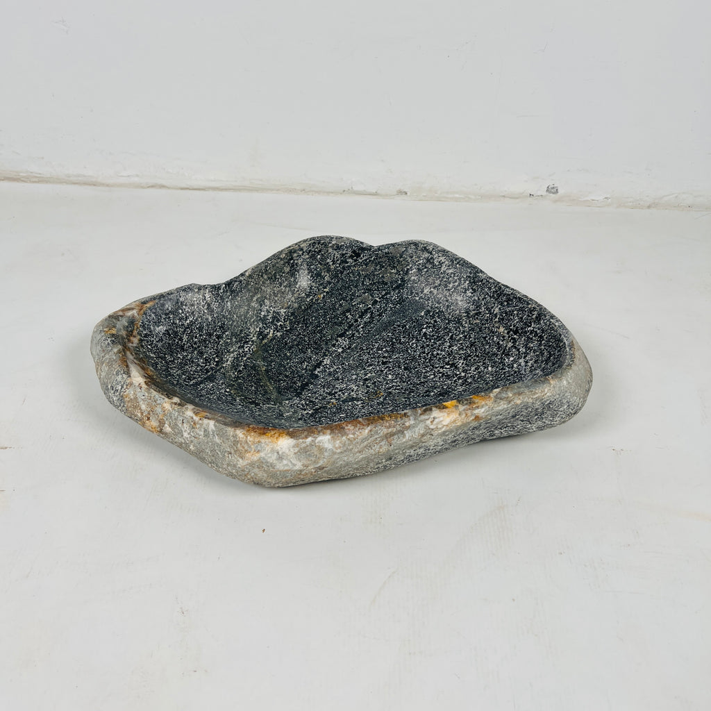 Pebble Stone Bowl