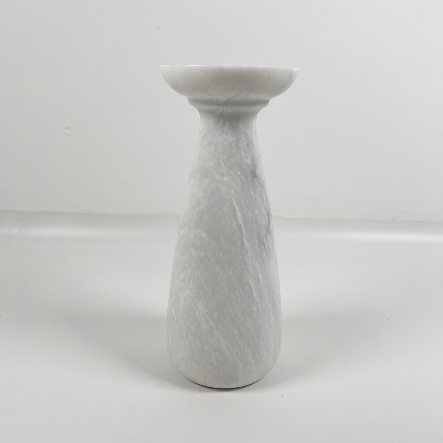 Trumpet Candle Stand - Gray