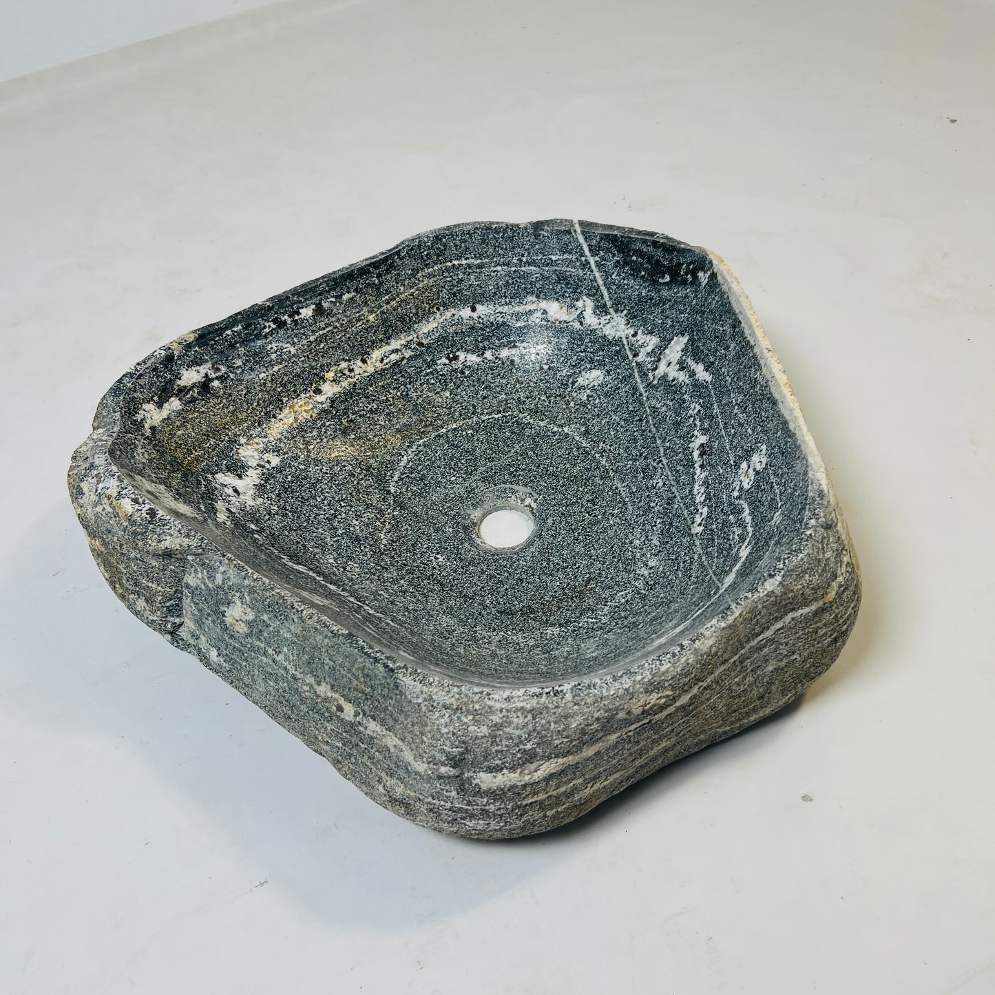 Boulder Craft Sink - Riverstone