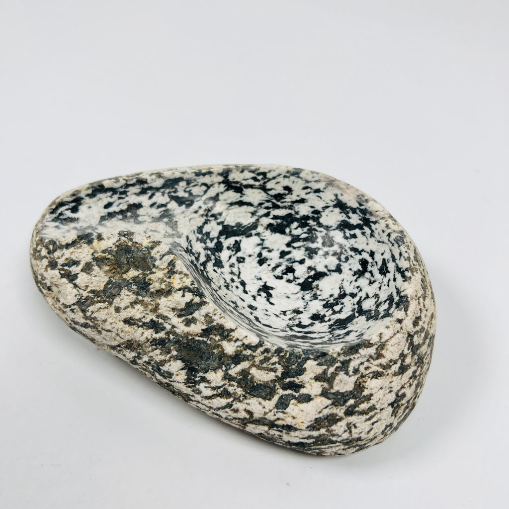 River Stone Salt And Pepper Spotted Ash Tray