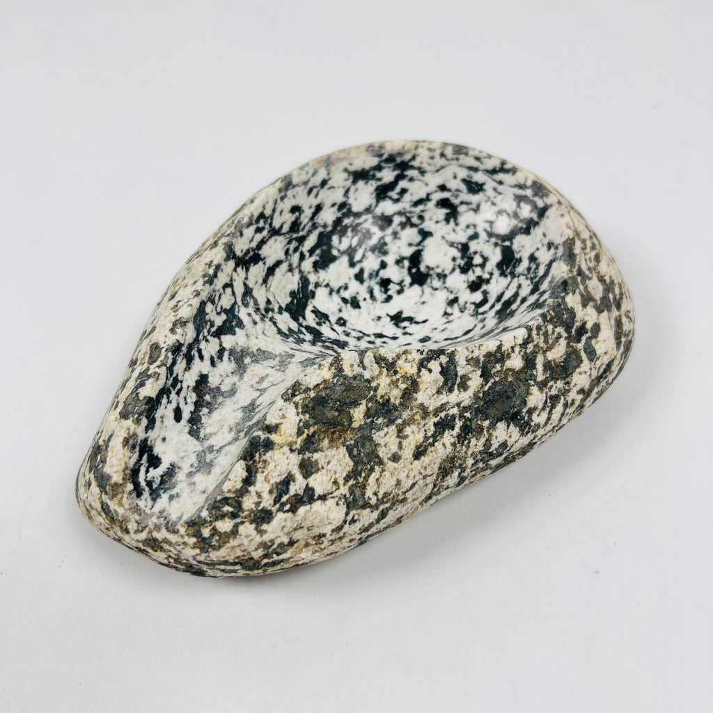 River Stone Salt And Pepper Spotted Ash Tray