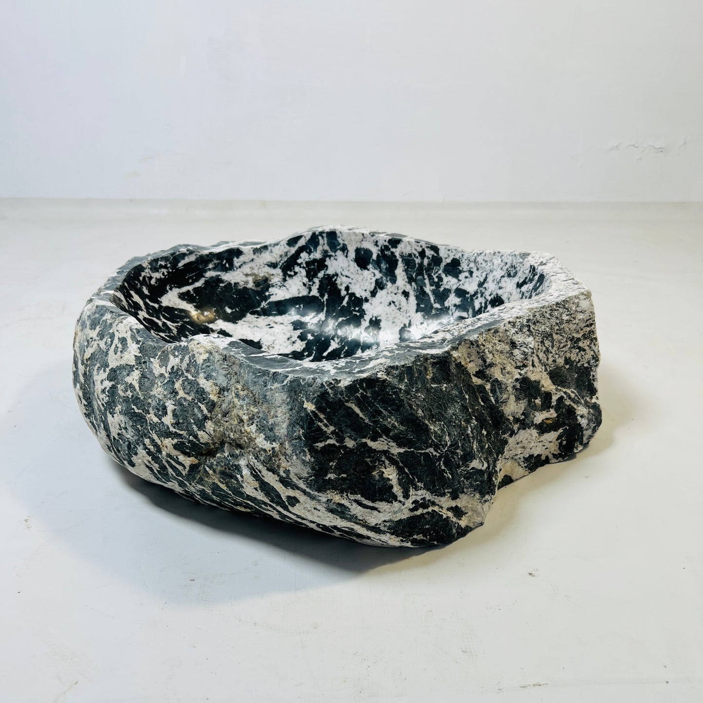 InkMottled Vessel Basin - Riverstone
