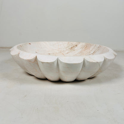 Scallop Sink - Noble White