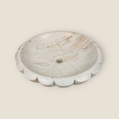 Scallop Sink - Noble White