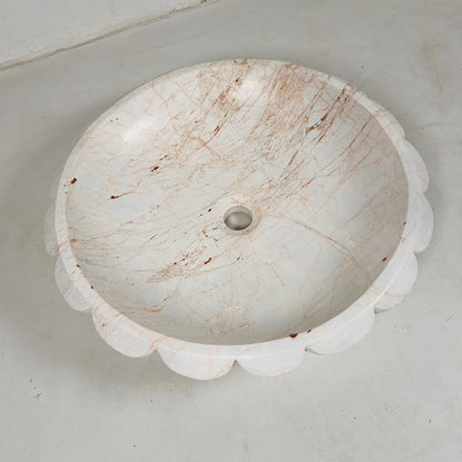 Scallop Sink - Noble White