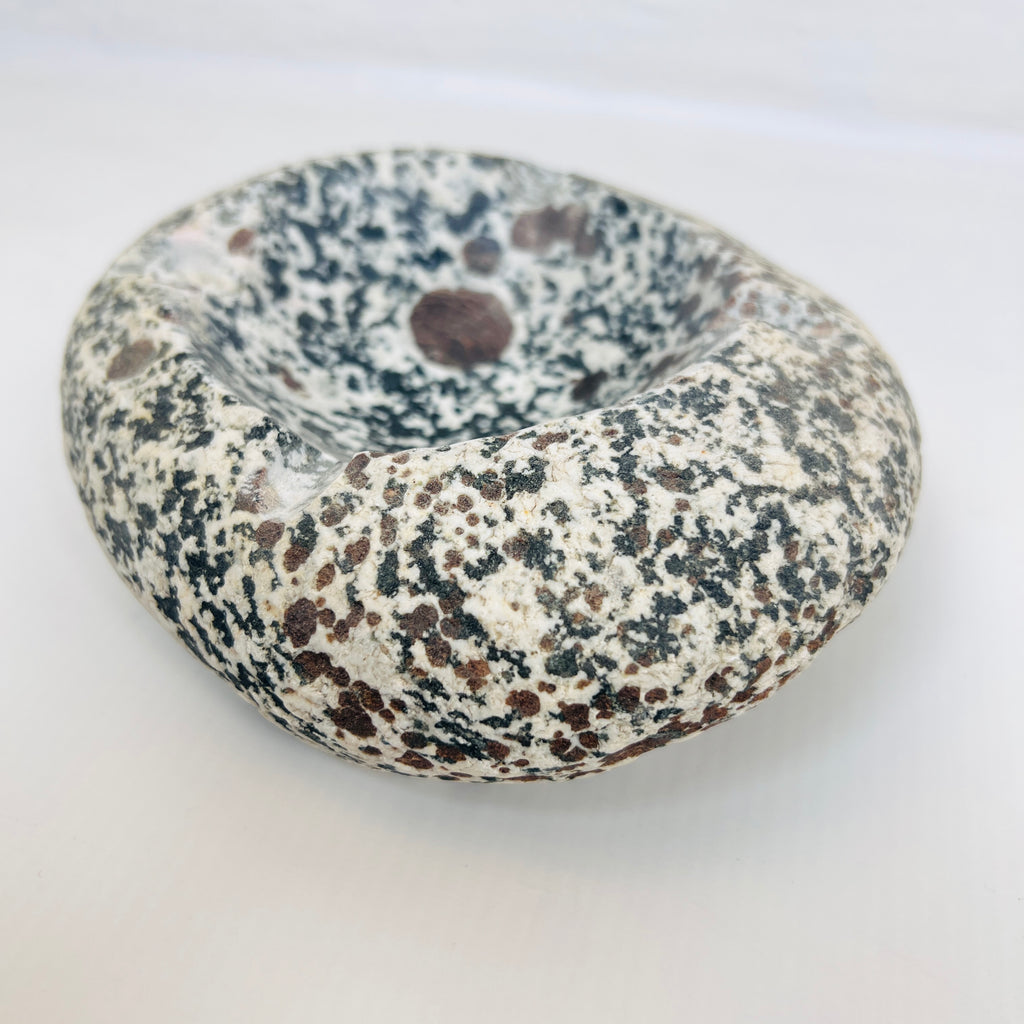 River Stone Black And White Spotted Ash Tray