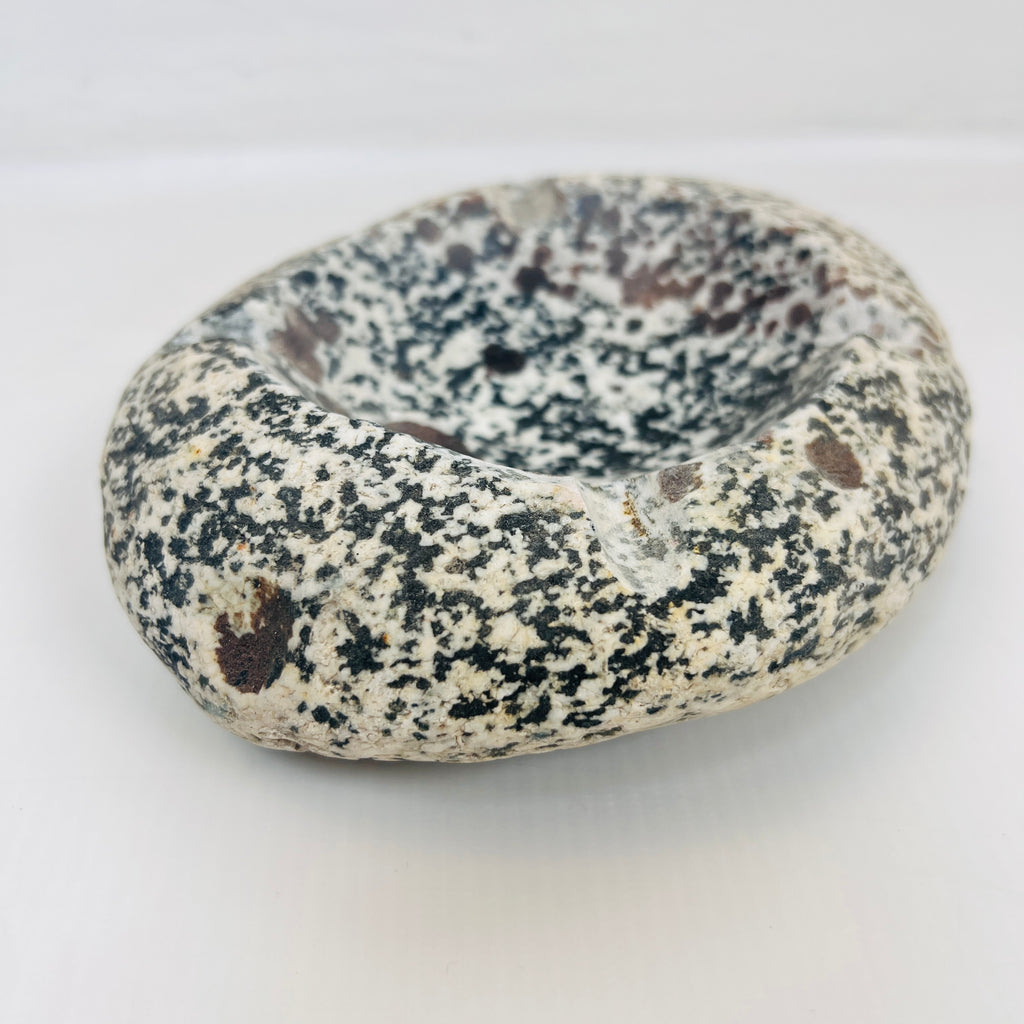 River Stone Black And White Spotted Ash Tray