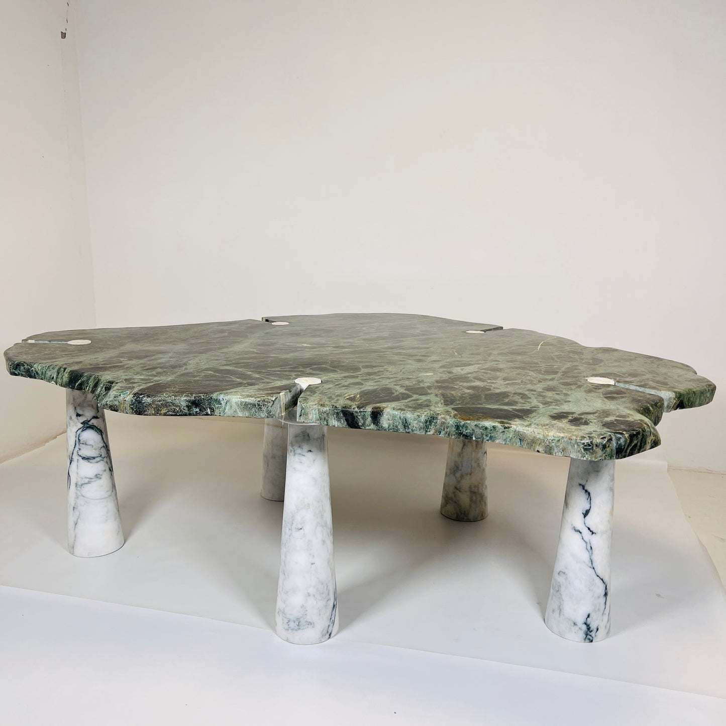 Noir Dining Table - Green