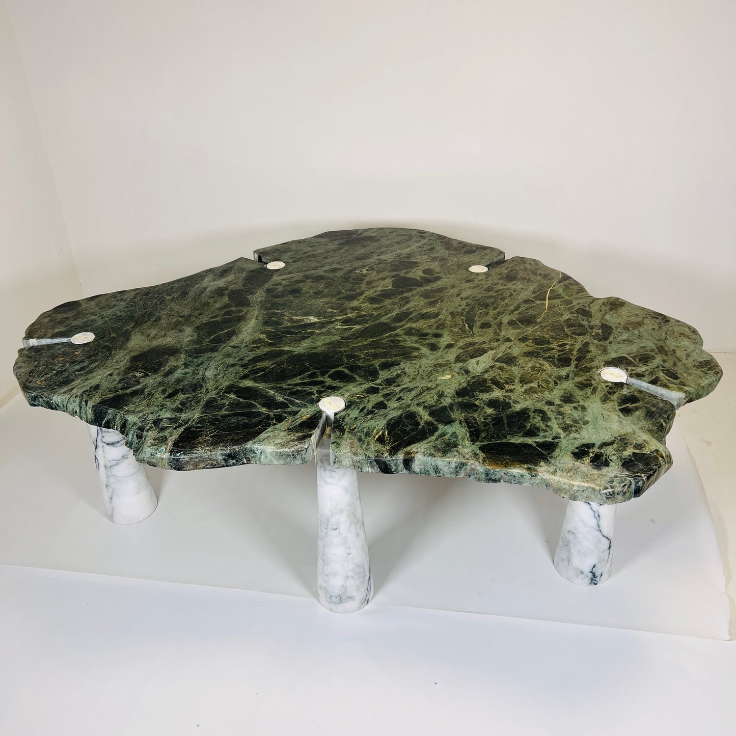 Noir Dining Table - Green
