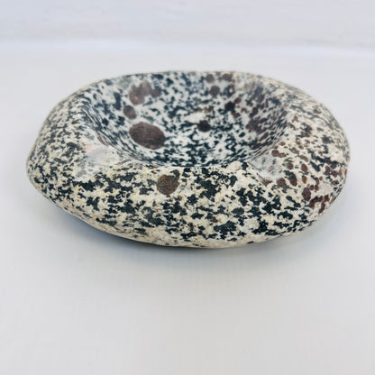 Black & White Spotted Ash Tray - Riverstone