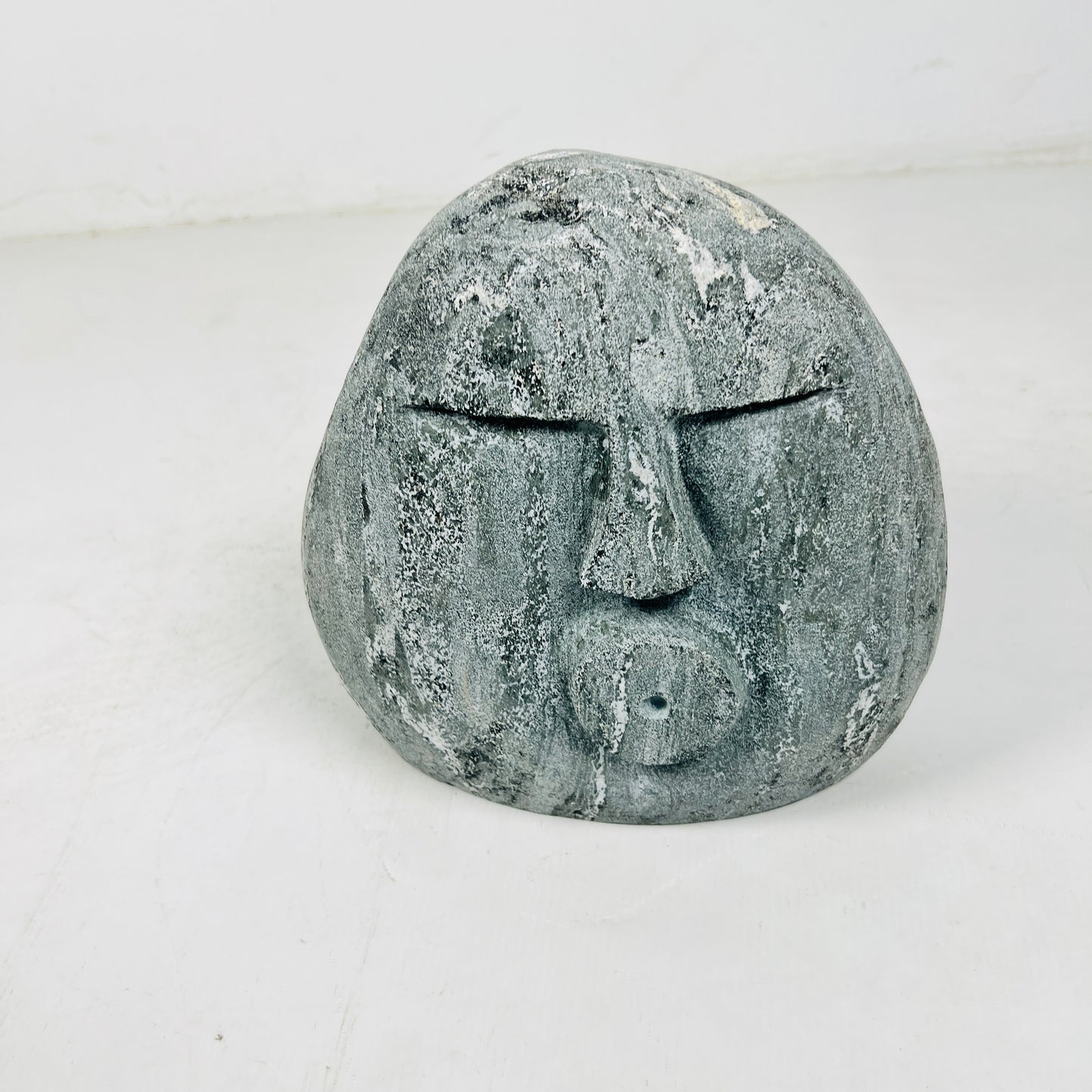 Decor Item - Riverstone
