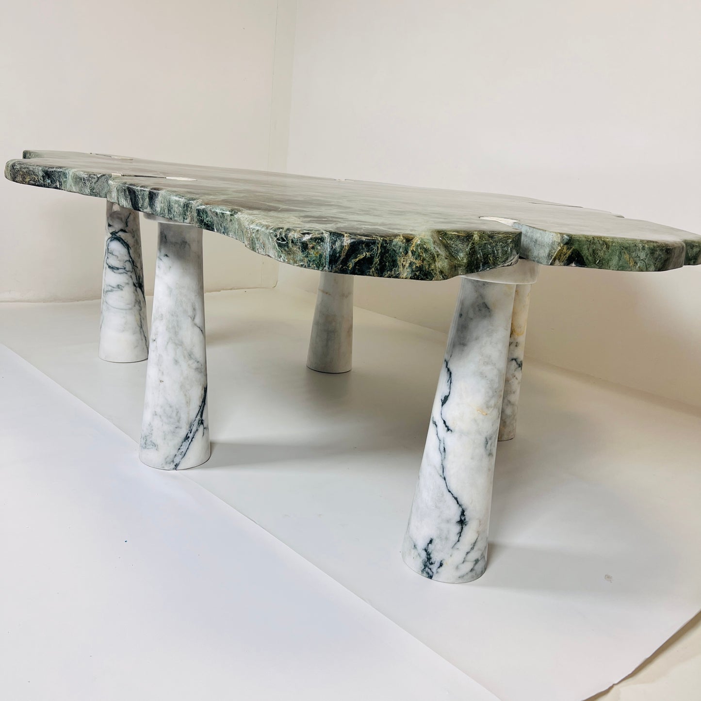 Noir Dining Table - Green