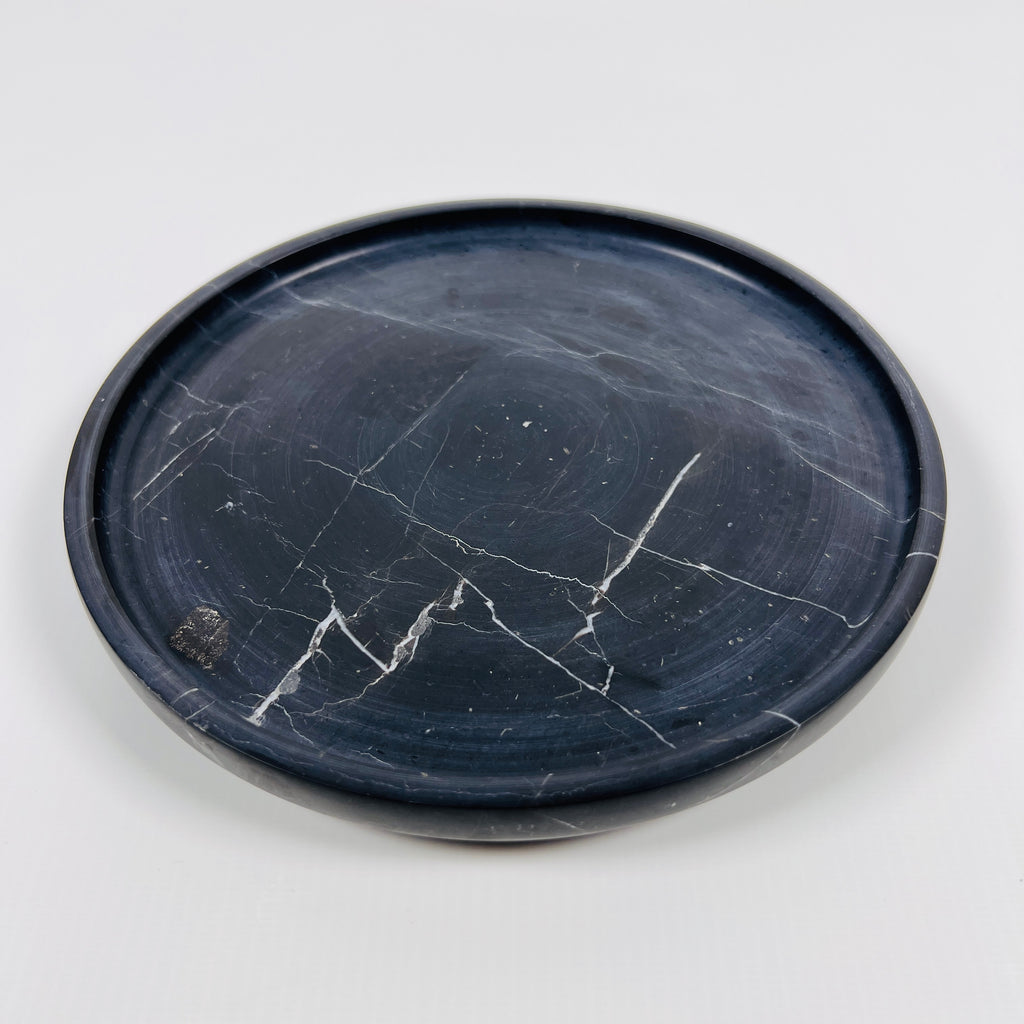 Black Veined Marble Plate