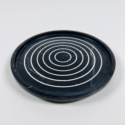 Pinstripe Plate - Medium