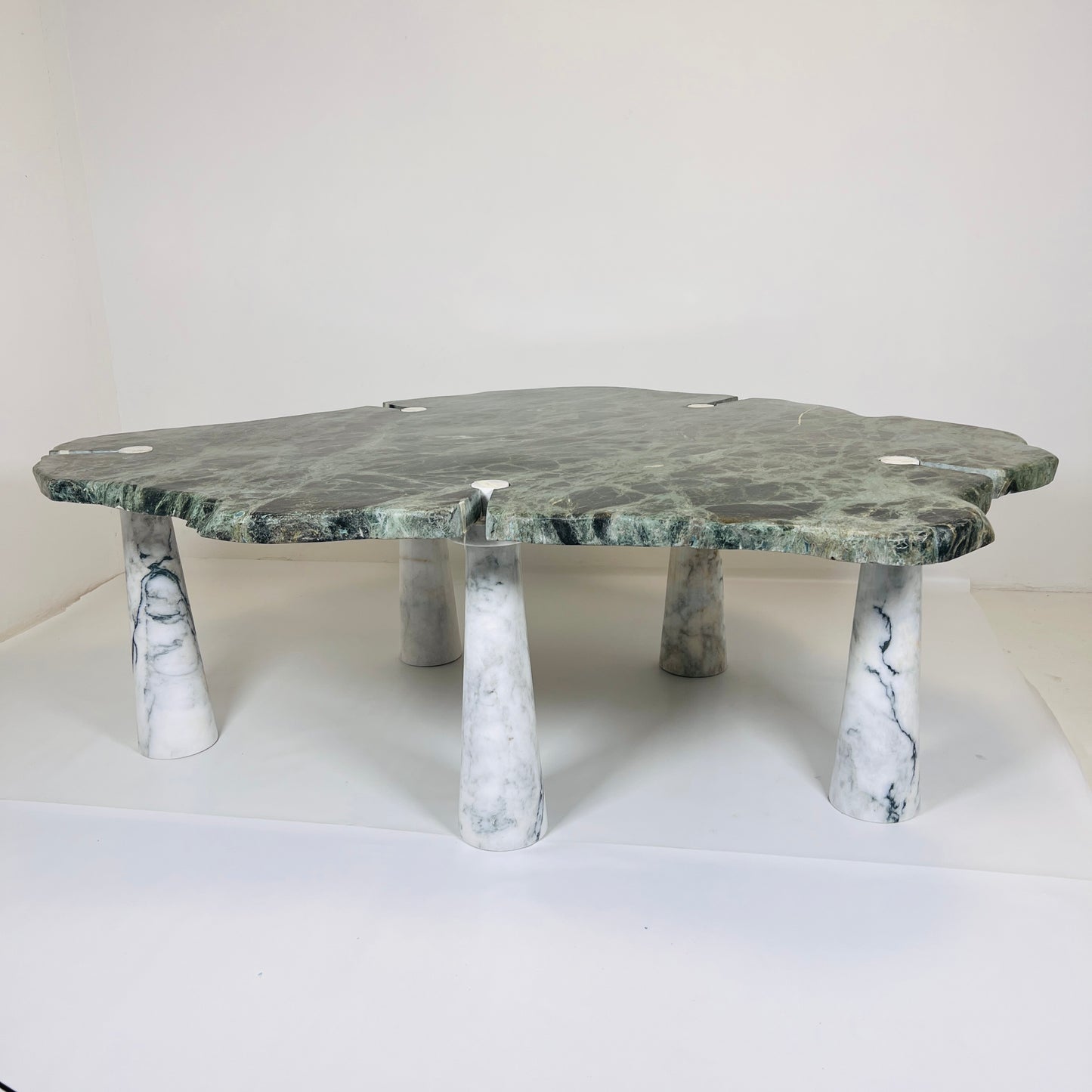 Noir Dining Table - Green