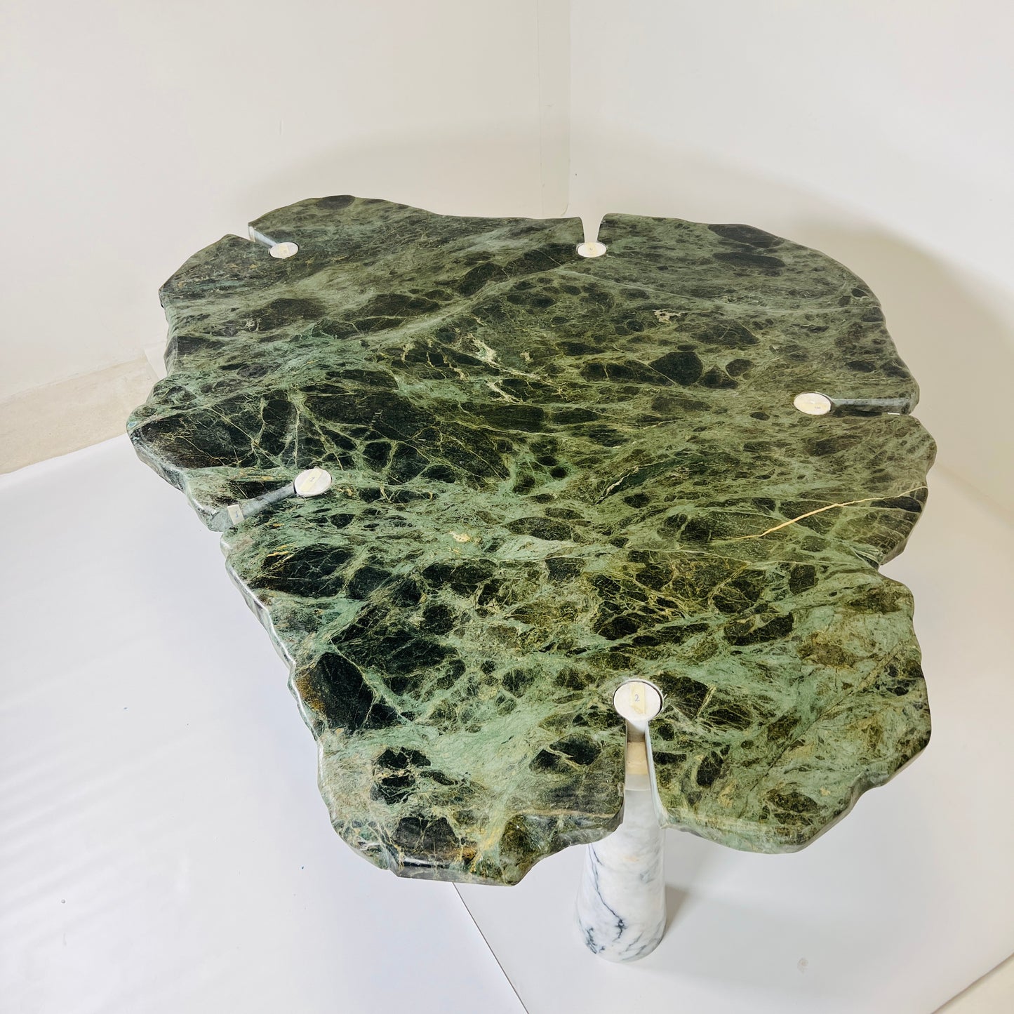 Noir Dining Table - Green