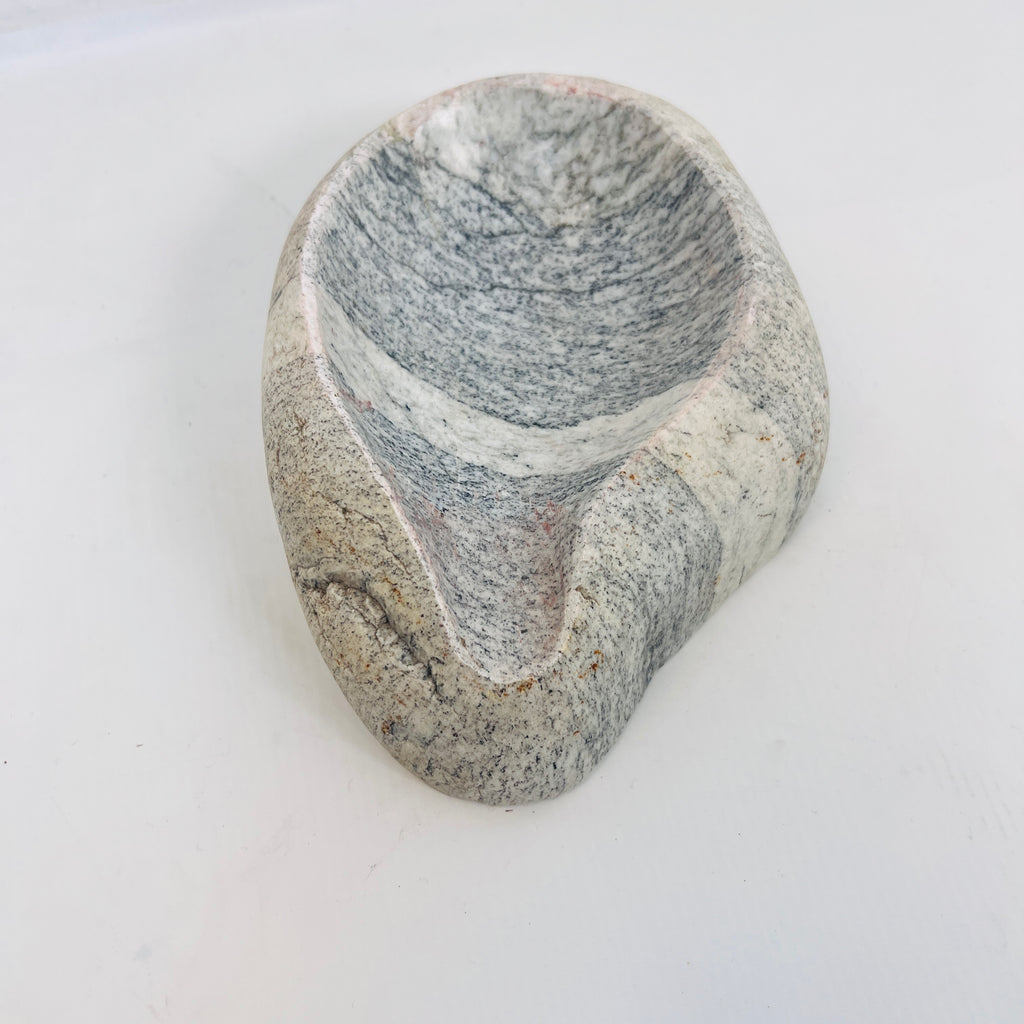 River Stone Light Grey Streaked Ash Tray