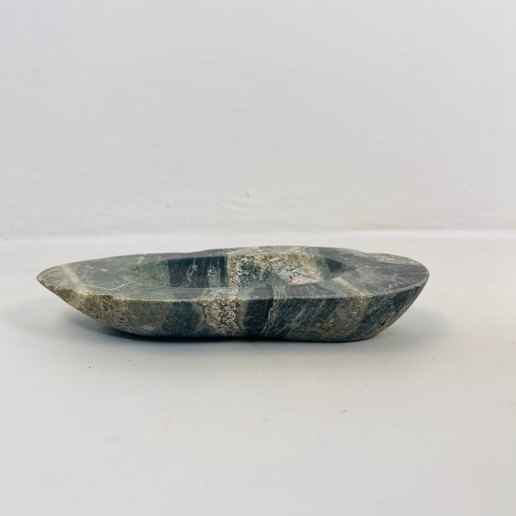 River Stone Tidal Wave Soap Dish