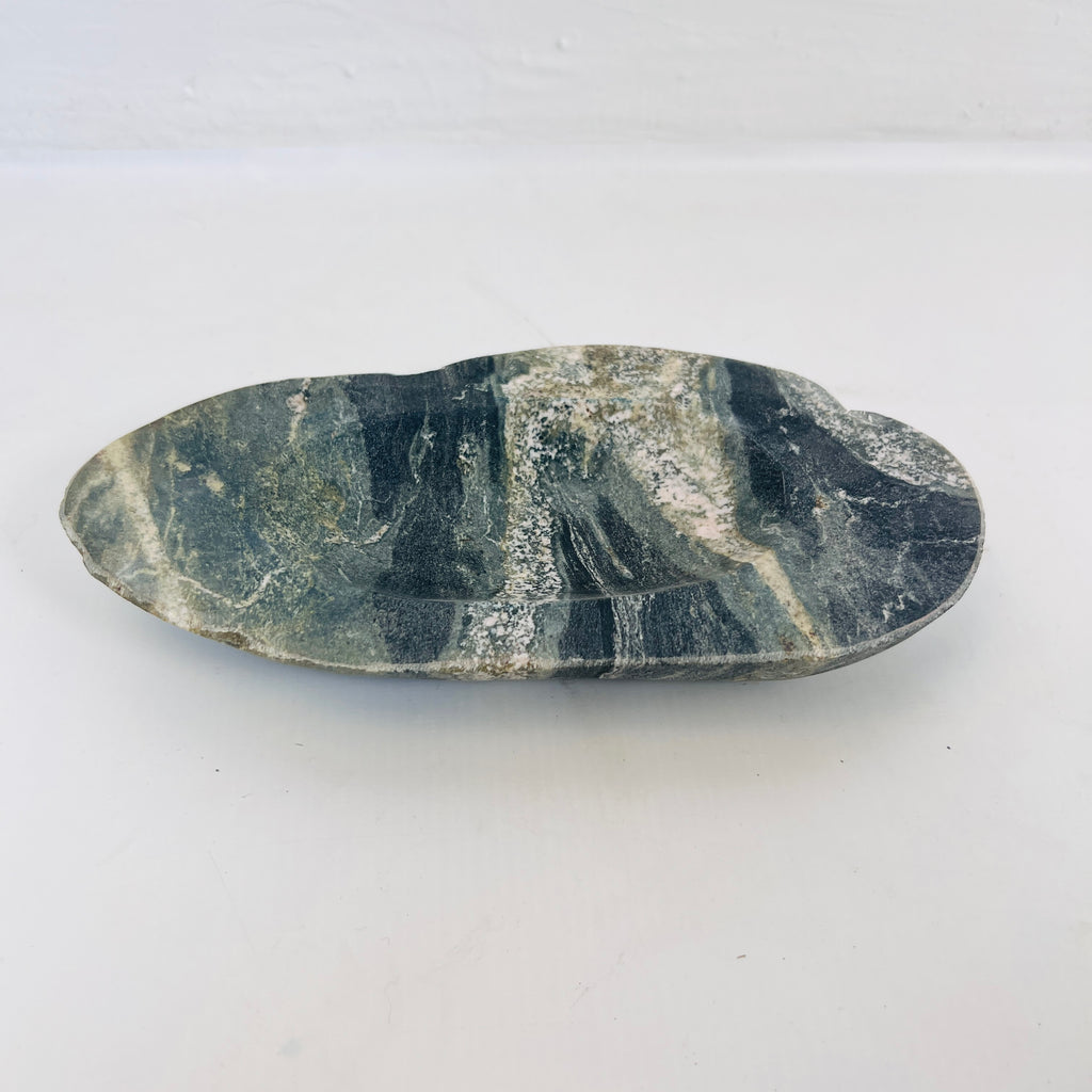 River Stone Tidal Wave Soap Dish