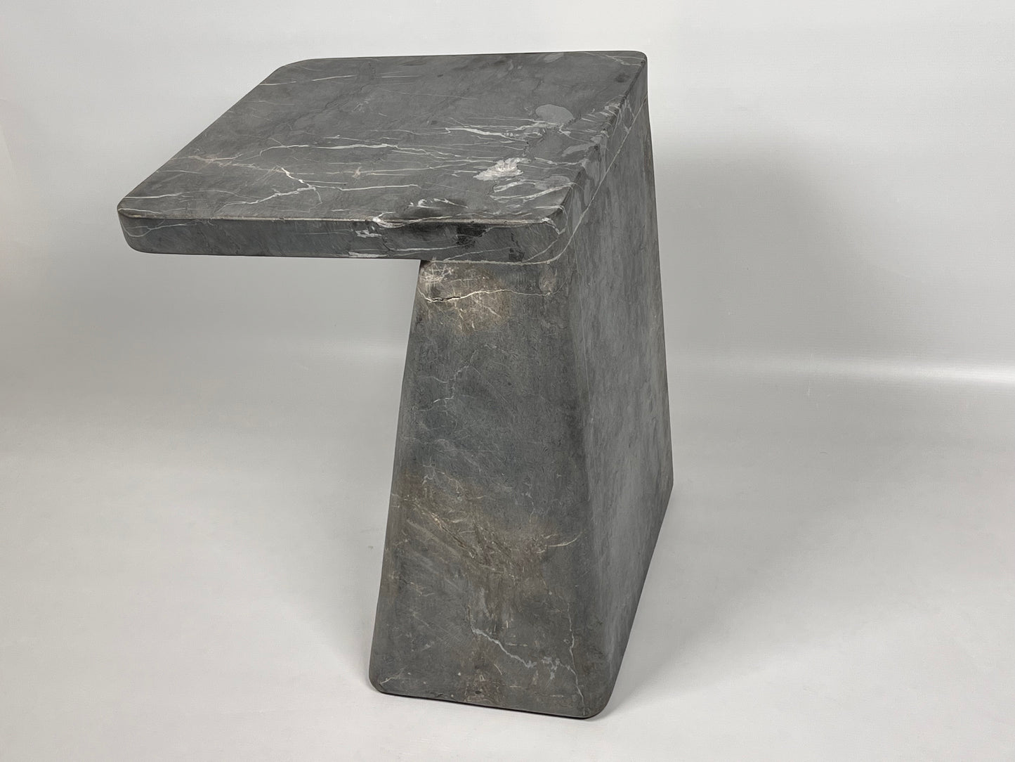 Elemental Stone Table - Black
