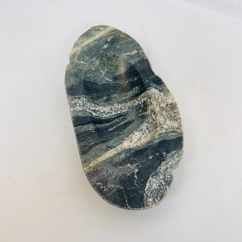 River Stone Tidal Wave Soap Dish