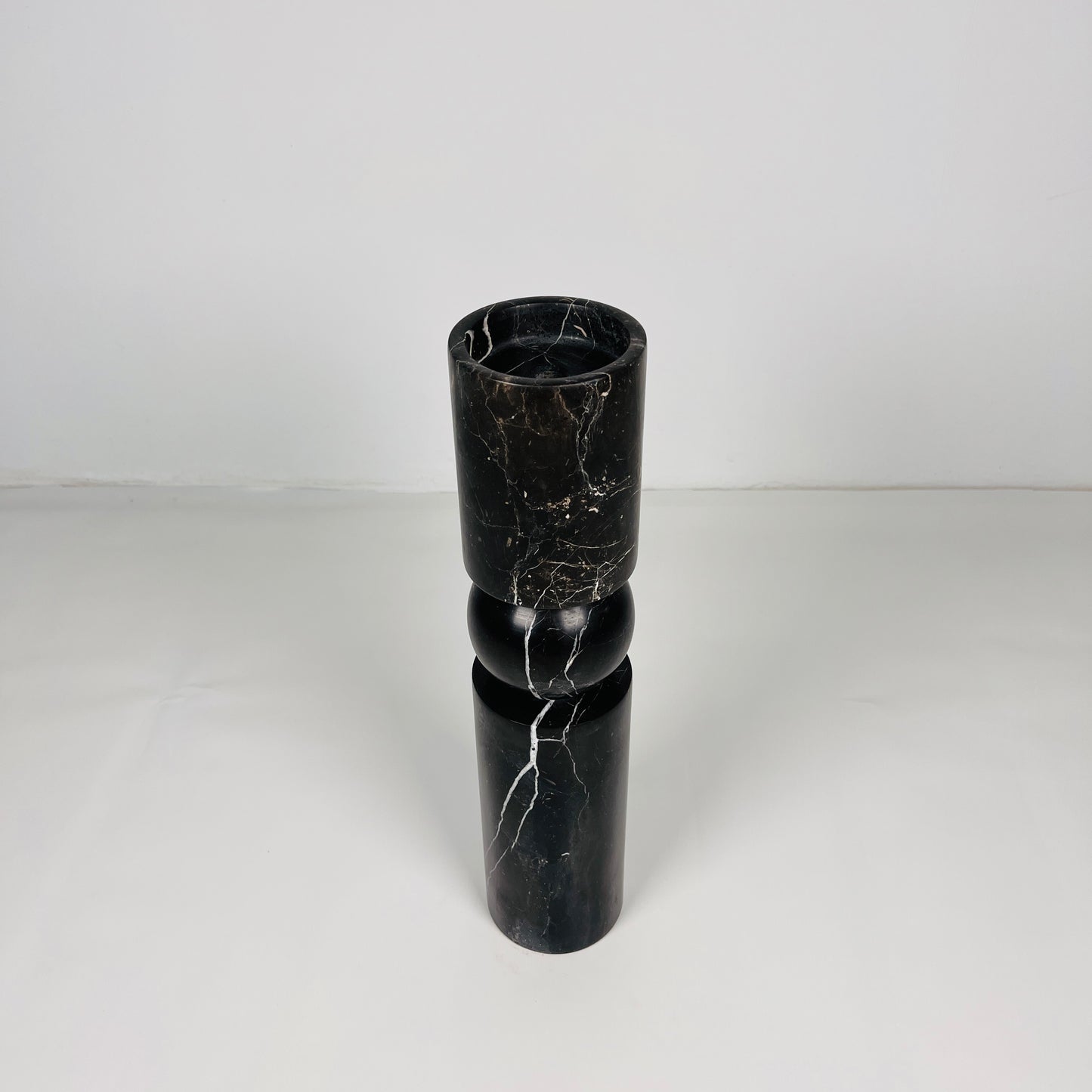 Sphere Link Candle Stand - Medium