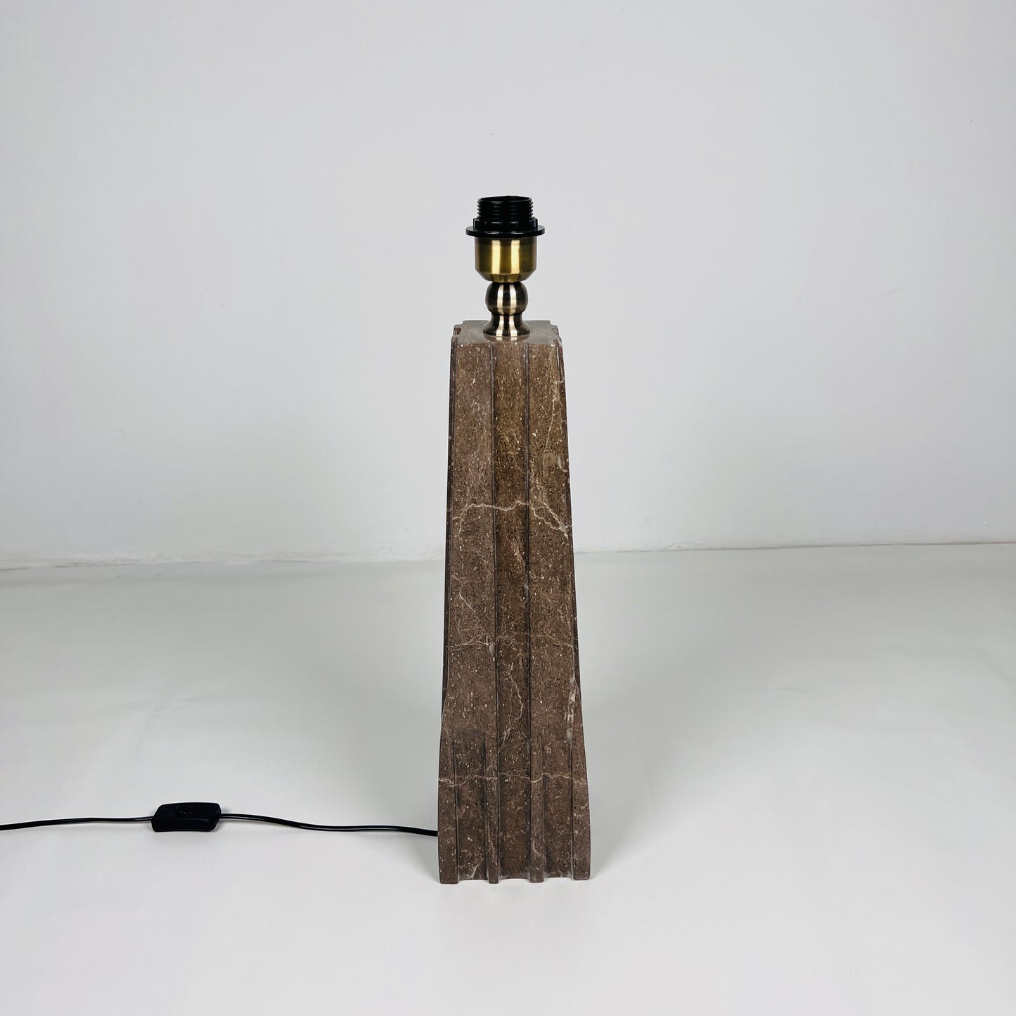 Ribbed Table Lamp - Brown