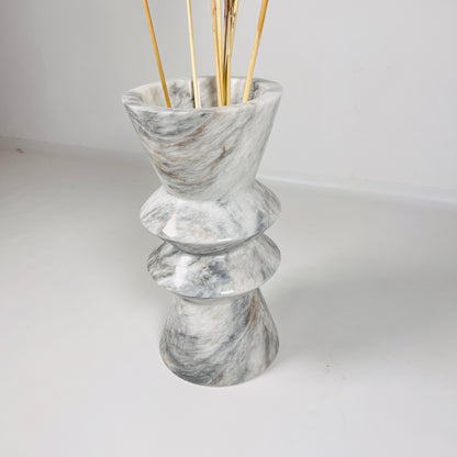 Pristine Vase - Gray