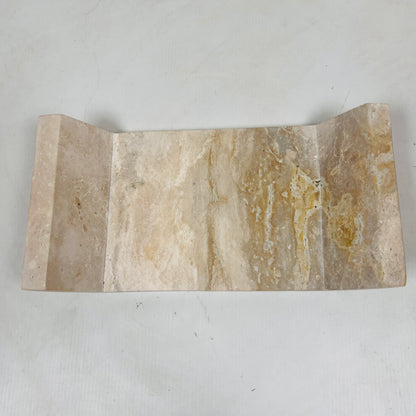 Curved Tray